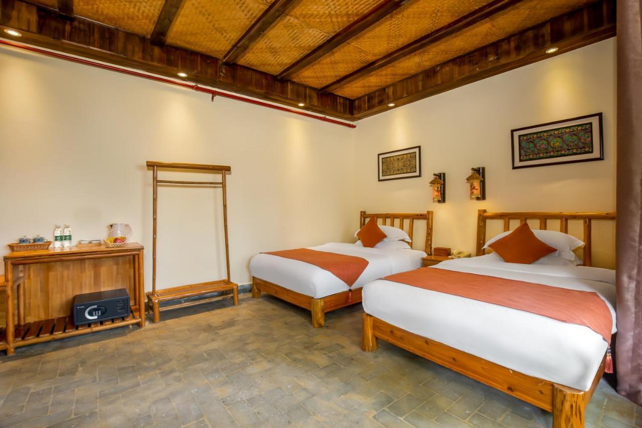 Yangshuo River Lodge Hotel-Free Pick Up From Yangshuo Area Over Three Nights Экстерьер фото