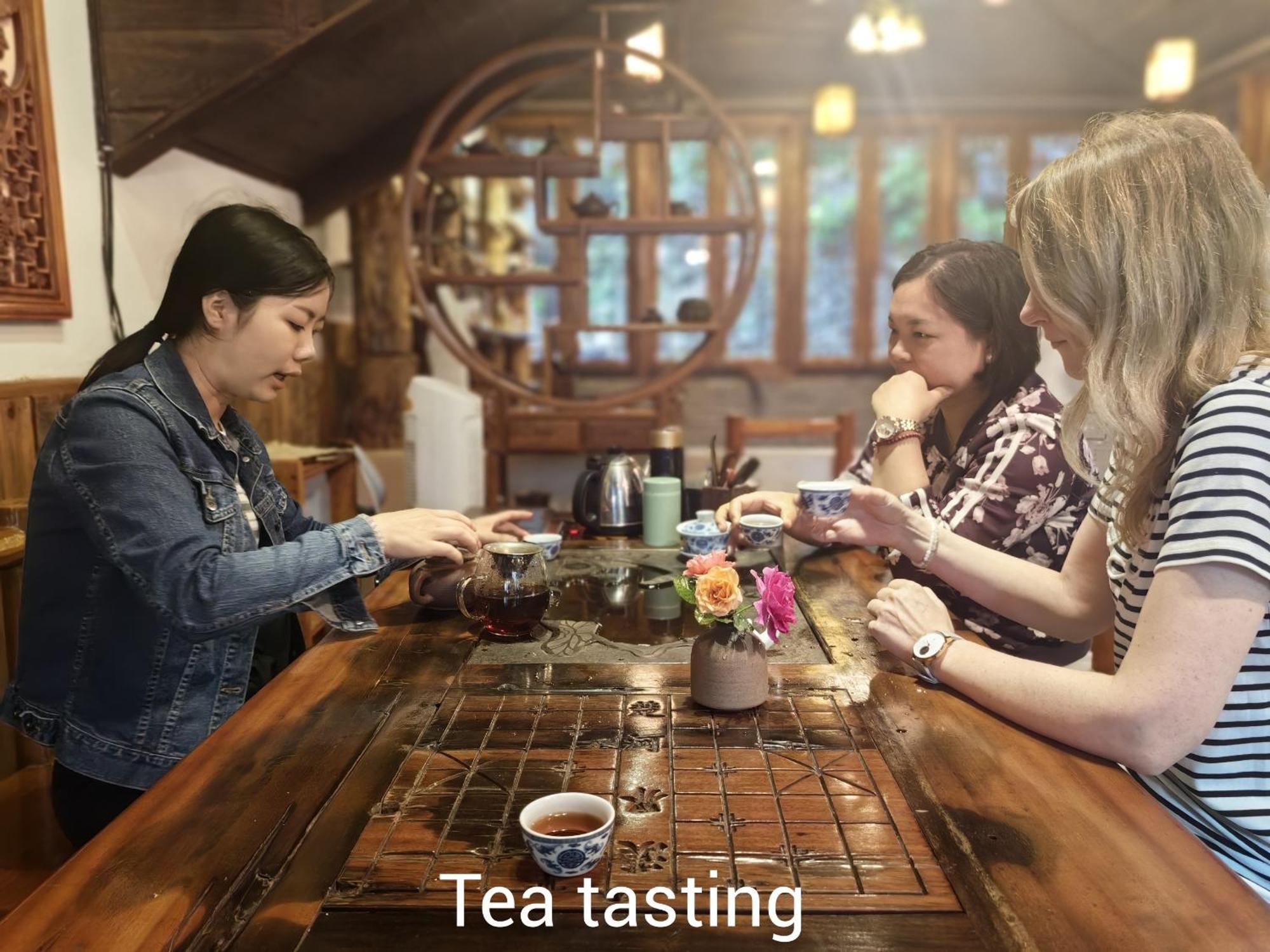 Yangshuo River Lodge Hotel-Free Pick Up From Yangshuo Area Over Three Nights Экстерьер фото